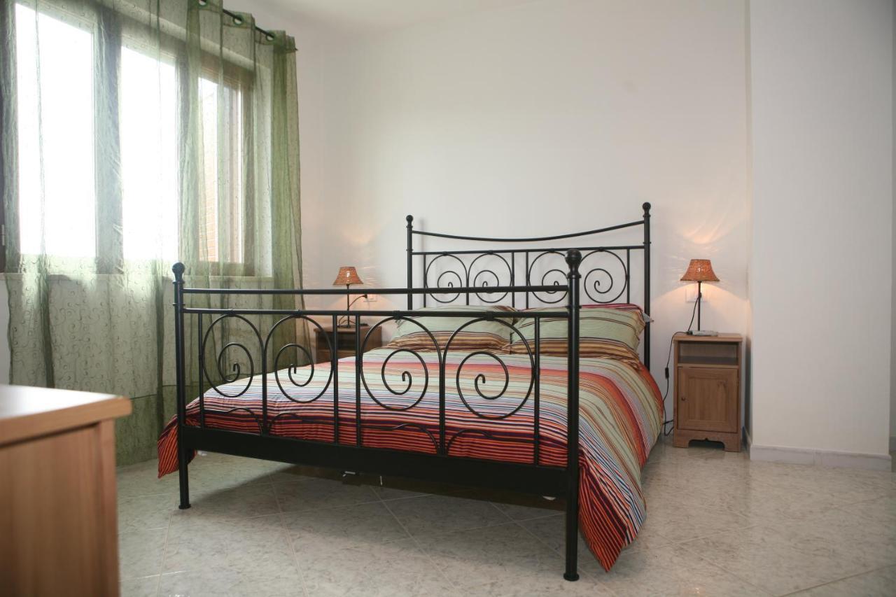 B&B La Collina Degli Ulivi Civitella Del Tronto Стая снимка